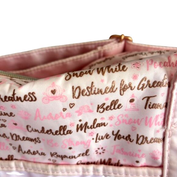 Disney Parks Authentic Princess Live Your Dreams Lg. Duffle ,Overnight Bag - Picture 6 of 8